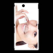 Coque Sony Xpéria Z Ultra Femme asiatique glamour et souriante