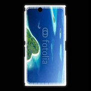 Coque Sony Xpéria Z Ultra île en former de cœur au milieu de la mer