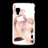 Coque LG L5 2 Femme asiatique glamour et souriante