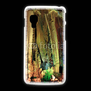 Coque LG L5 2 Stalactites dans une grotte