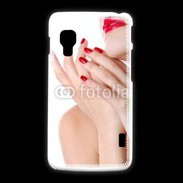 Coque LG L5 2 Sexy et glamour bouche rouge à lèvre et vernis à ongles rouges