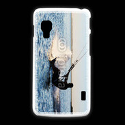 Coque LG L5 2 Kitesurfeur en mer 5