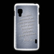 Coque LG L5 2 Enfants parents Bleu Citation Oscar Wilde