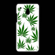 Coque HTC One Mini Feuille de cannabis sur fond blanc
