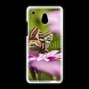 Coque HTC One Mini Fleur et papillon