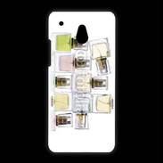 Coque HTC One Mini Pyramide de bouteilles de parfums