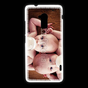 Coque HTC One Max Bébés avec biberons