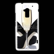 Coque HTC One Max coupe de champagne talons aiguilles 