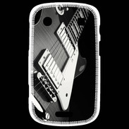 Coque Blackberry Bold 9900 Guitare en noir et blanc