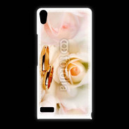 Coque Huawei Ascend P6 Alliance sur fond de rose