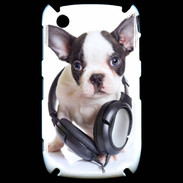 Coque Blackberry 8520 Bulldog français avec casque de musique