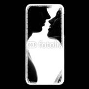 Coque iPhone 5C Couple d'amoureux en noir et blanc