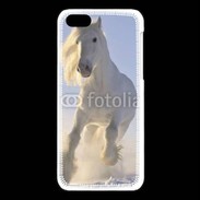 Coque iPhone 5C Cheval blanc dans la neige