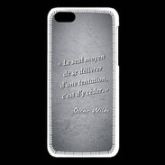 Coque iPhone 5C Tentation Noir Citation Oscar Wilde