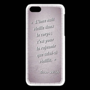 Coque iPhone 5C Ame nait Rose Citation Oscar Wilde