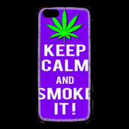 Coque iPhone 5C Keep Calm Smoke it Violet