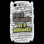 Coque Blackberry 8520 Pas 2 bolosses sur fond en brique