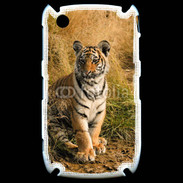 Coque Blackberry 8520 Tigre au bord de l'eau