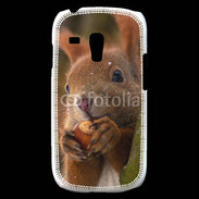 Coque Samsung Galaxy S3 Mini Portrait d'un écureuil avec une noisette