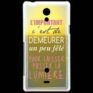 Coque Sony Xperia T Un peu félé ZG