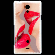 Coque Sony Xperia T Bouche sexy Lesbienne et rouge à lèvres gloss