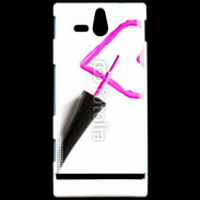 Coque Sony Xperia U Coeur avec vernis à ongle 50