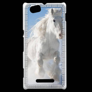 Coque Sony Xperia M Cheval blanc dans la neige 2