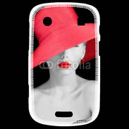 Coque Blackberry Bold 9900 Femme élégante en noire et rouge 10