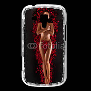 Coque Samsung Galaxy Trend Femme nue pétales de rose glamour