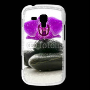 Coque Samsung Galaxy Trend Orchidée violette sur galet noir