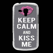 Coque Samsung Galaxy Trend Keep Calm Kiss me Gris