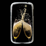 Coque Samsung Galaxy Grand Coupes de champagne sur fond noir