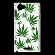 Coque Sony Xperia L Feuille de cannabis sur fond blanc