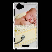 Coque Sony Xperia L Bébé dormant dans un tiroir