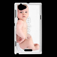 Coque Sony Xperia L Bébé allongé sur le dos