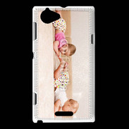 Coque Sony Xperia L Bébés sur le ventre