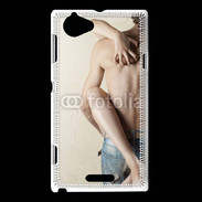 Coque Sony Xperia L Couple câlin sexy 2