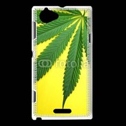 Coque Sony Xperia L Feuille de cannabis sur fond jaune