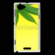 Coque Sony Xperia L Feuille de cannabis sur fond jaune 2