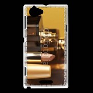 Coque Sony Xperia L Parfum et rouge à lèvre