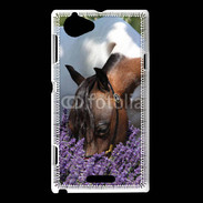 Coque Sony Xperia L Cheval sentant la lavande 