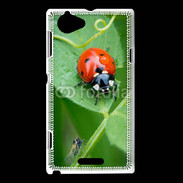 Coque Sony Xperia L Coccinelle sur une feuille
