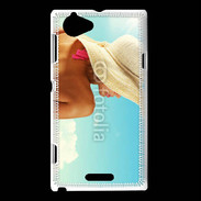 Coque Sony Xperia L Femme à chapeau de plage