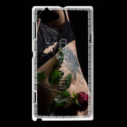Coque Sony Xperia L Lingerie et rose rouge