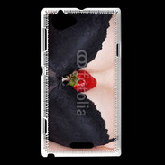 Coque Sony Xperia L soutien gorge avec une fraise