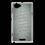 Coque Sony Xperia L Trop moderne Vert Citation Oscar Wilde