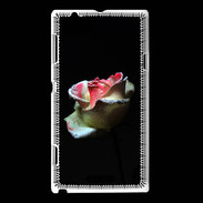Coque Sony Xperia L Belle rose sur fond noir PR