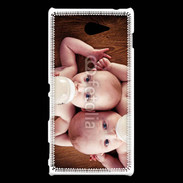 Coque Sony Xperia M2 Bébés avec biberons