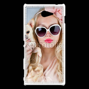 Coque Sony Xperia M2 Femme glamour avec chihuahua