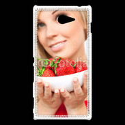 Coque Sony Xperia M2 Femme blonde et glamour avec corbeille de fraises